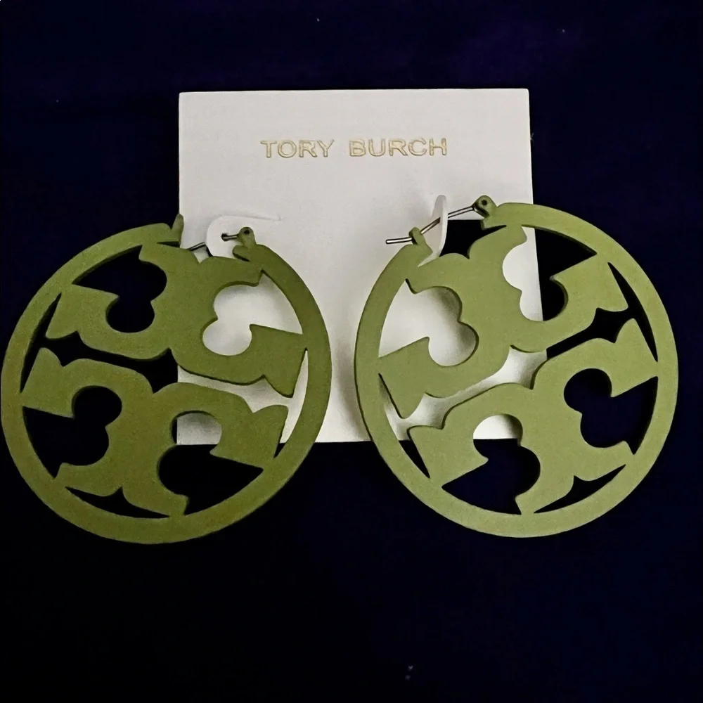 🆕Tory Burch Authentic Military Green Double T Matte Painted Large Hoop Earrings